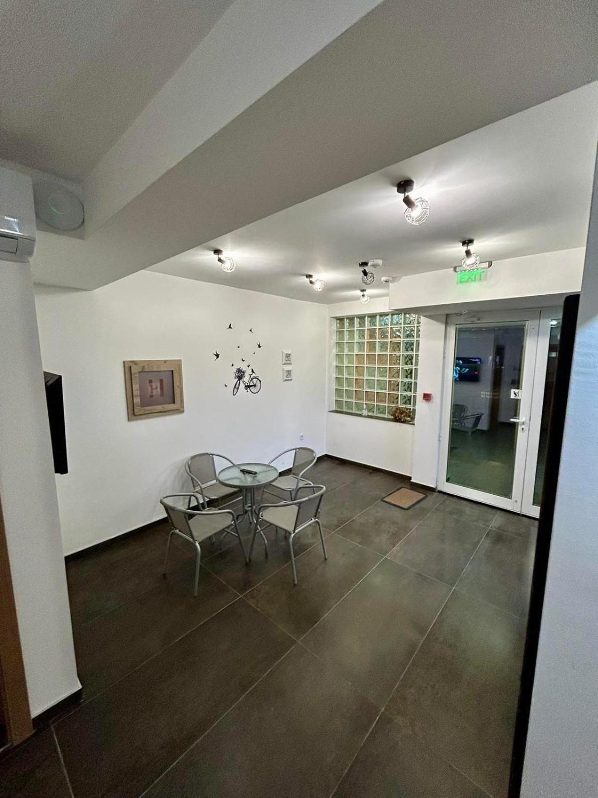 Boulevard Luxury Apartments City Center Ohrid Ngoại thất bức ảnh